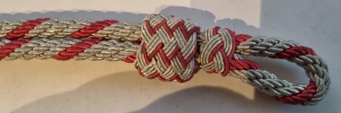Preview: Mützenkordel Aluminiumdrahlt Rot/Silber 6mm