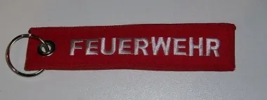 Schlüsselanhänger Stoff Rot mit weißer Schrift